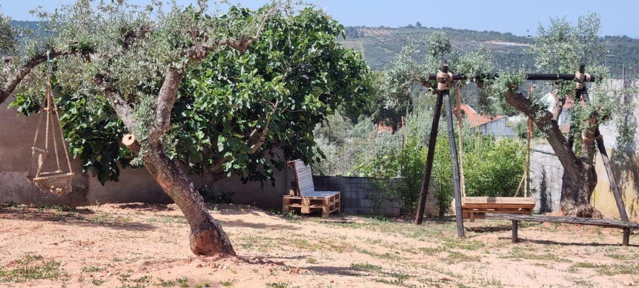 Russa Al Villa Lentiscais Exteriör bild